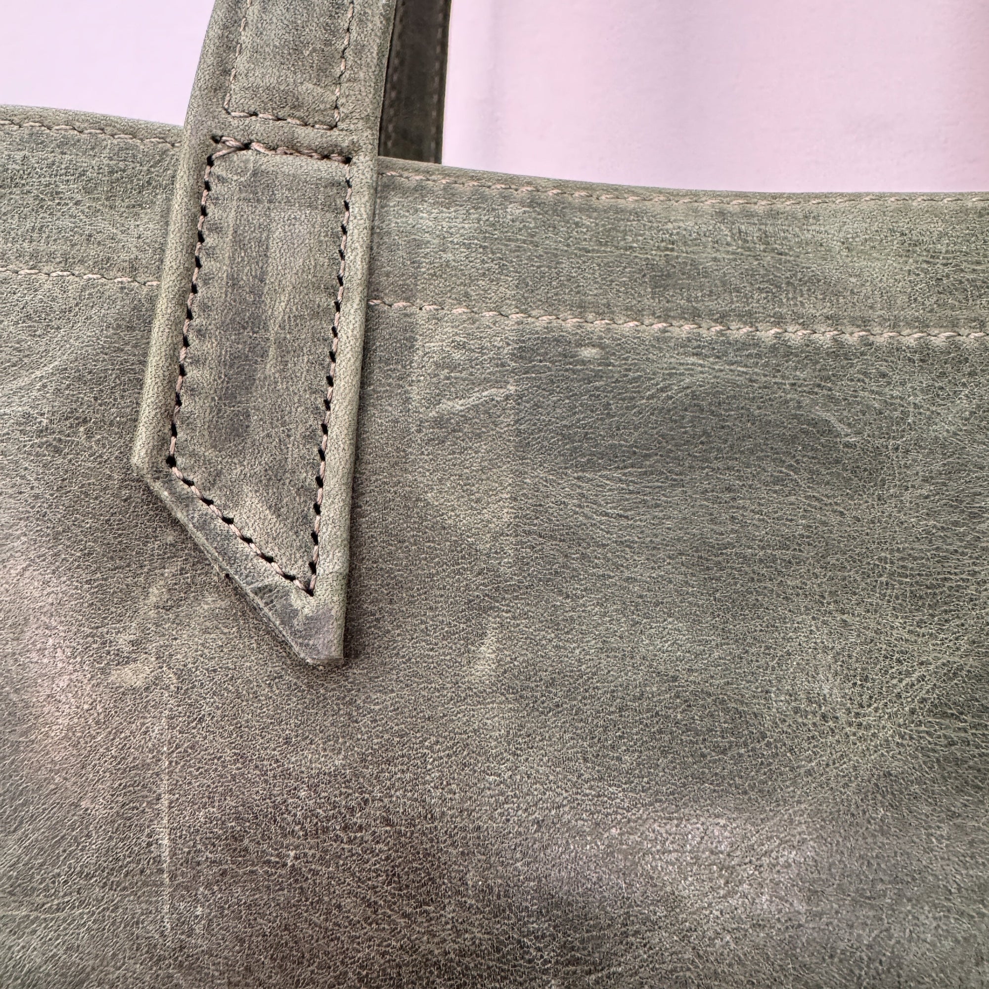 *Classic Tote*